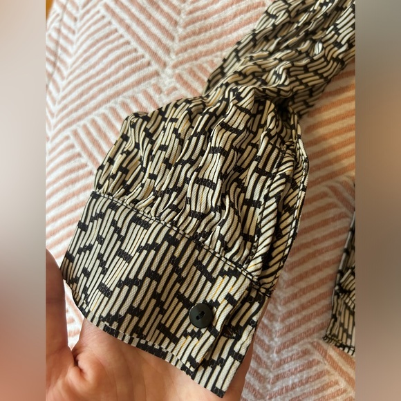 Textured reiss blouse - Picture 2 of 6